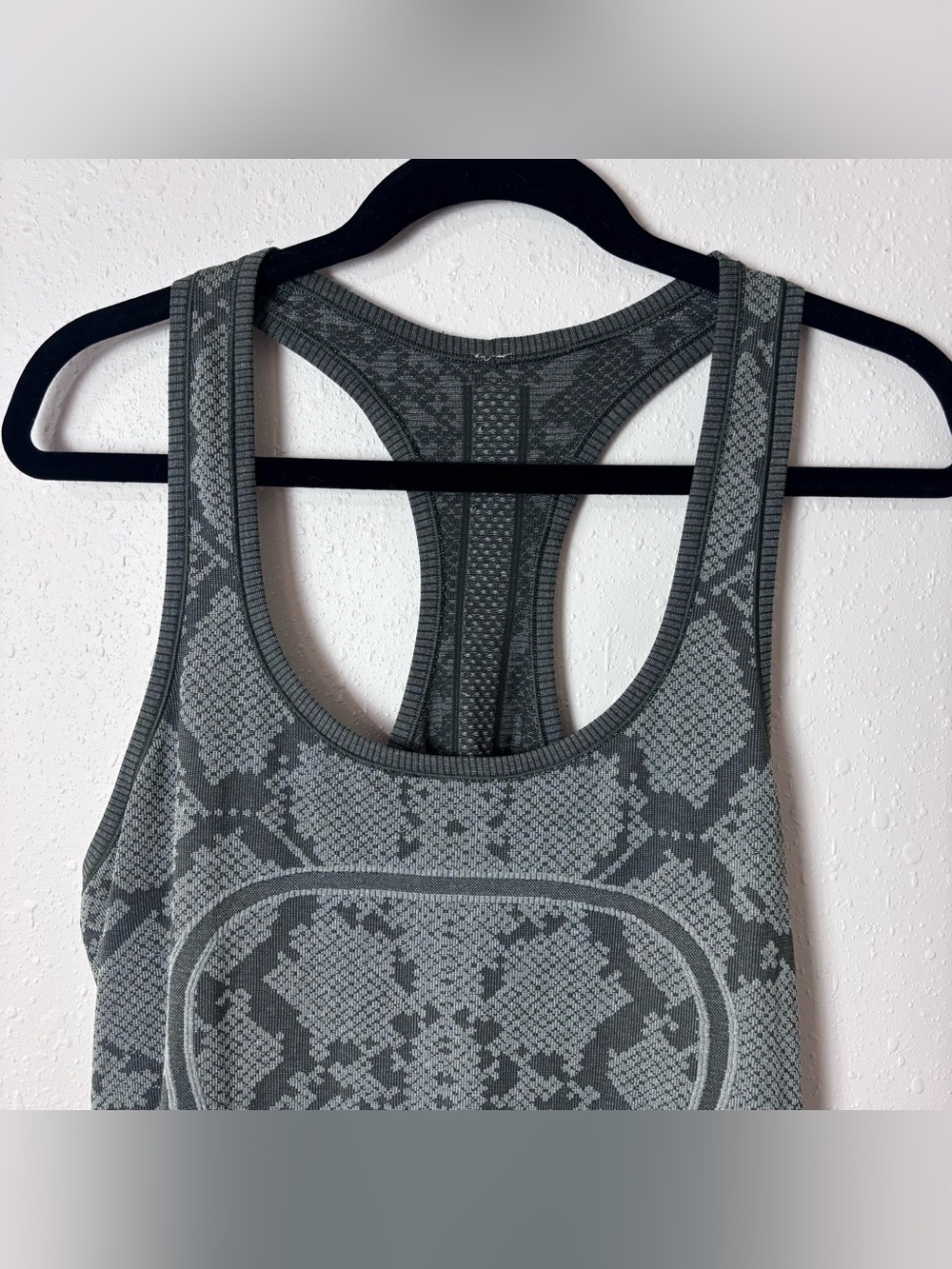 Lululemon Swiftly Tech Racerback Size 12 - Picture 2 of 10